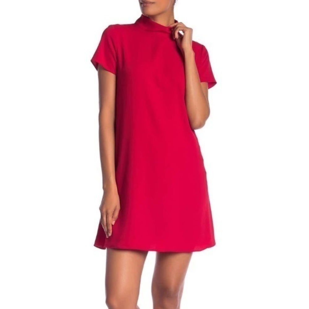 NWT Scarlet Red Choker Shift Dress Short Sleeved